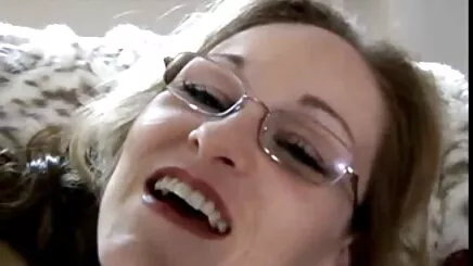 Con búp bê hôn tai phim sex mp4