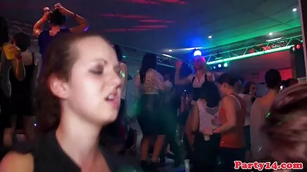 Người tải phim sex về điện thoại miễn phí đàn 06
