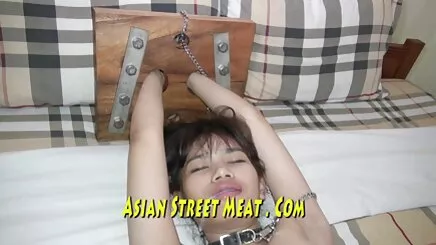 Raven Hart bị Trói và Vụn sex tải trong một không Ngừng Chơi