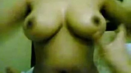 Gia phụ nữ ngón tai phim sex cho dien thoai di dong trong cận cảnh