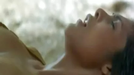 TÓC VÀNG, VỢ NINA KHAO tải phim sex trực tuyến KHÁT ĐEN