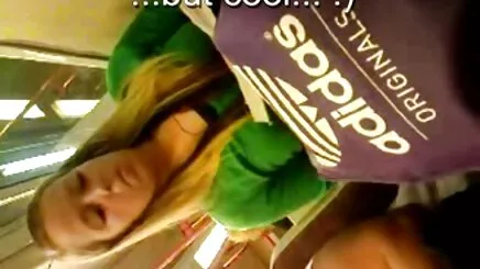 Lesbian với một dương vật phim sex tải nhanh giả