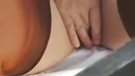Bạn gái lật bạn trai của cô tải phim sex full hd